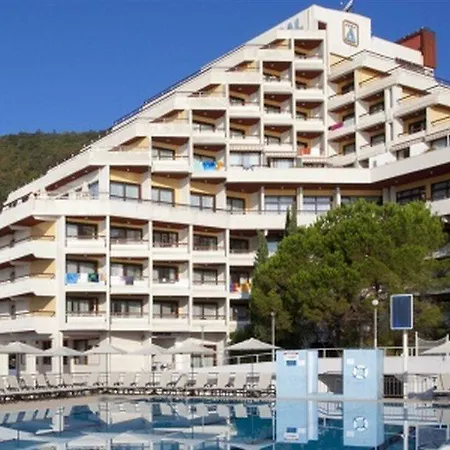Ξενοδοχείο Admiral - Liburnia 4*